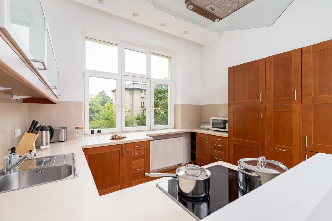 Slowacki Avenue Family Apartments Cracow By Noclegi Renters Kraków Eksteriør billede