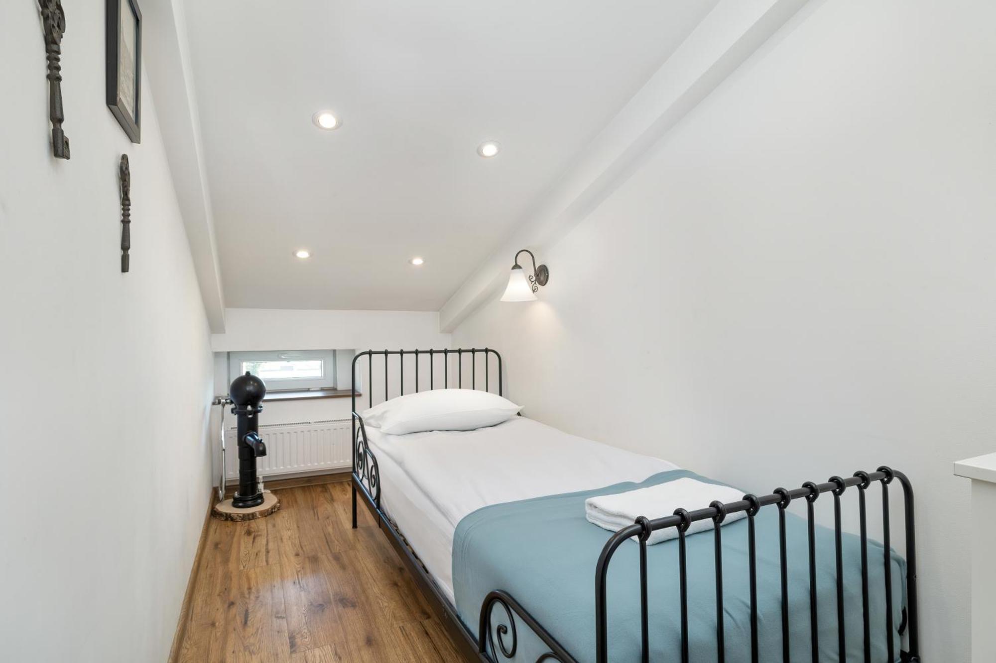 Slowacki Avenue Family Apartments Cracow By Noclegi Renters Kraków Eksteriør billede