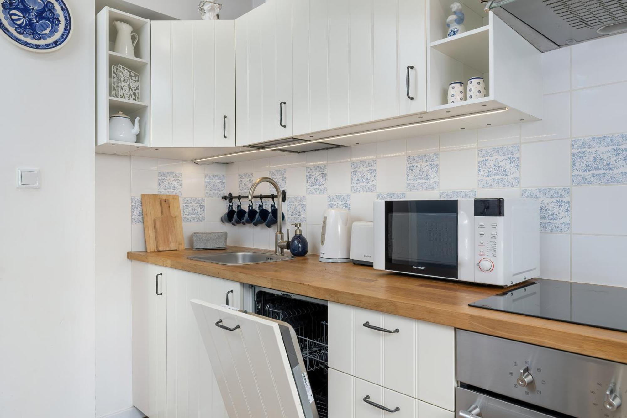 Slowacki Avenue Family Apartments Cracow By Noclegi Renters Kraków Eksteriør billede
